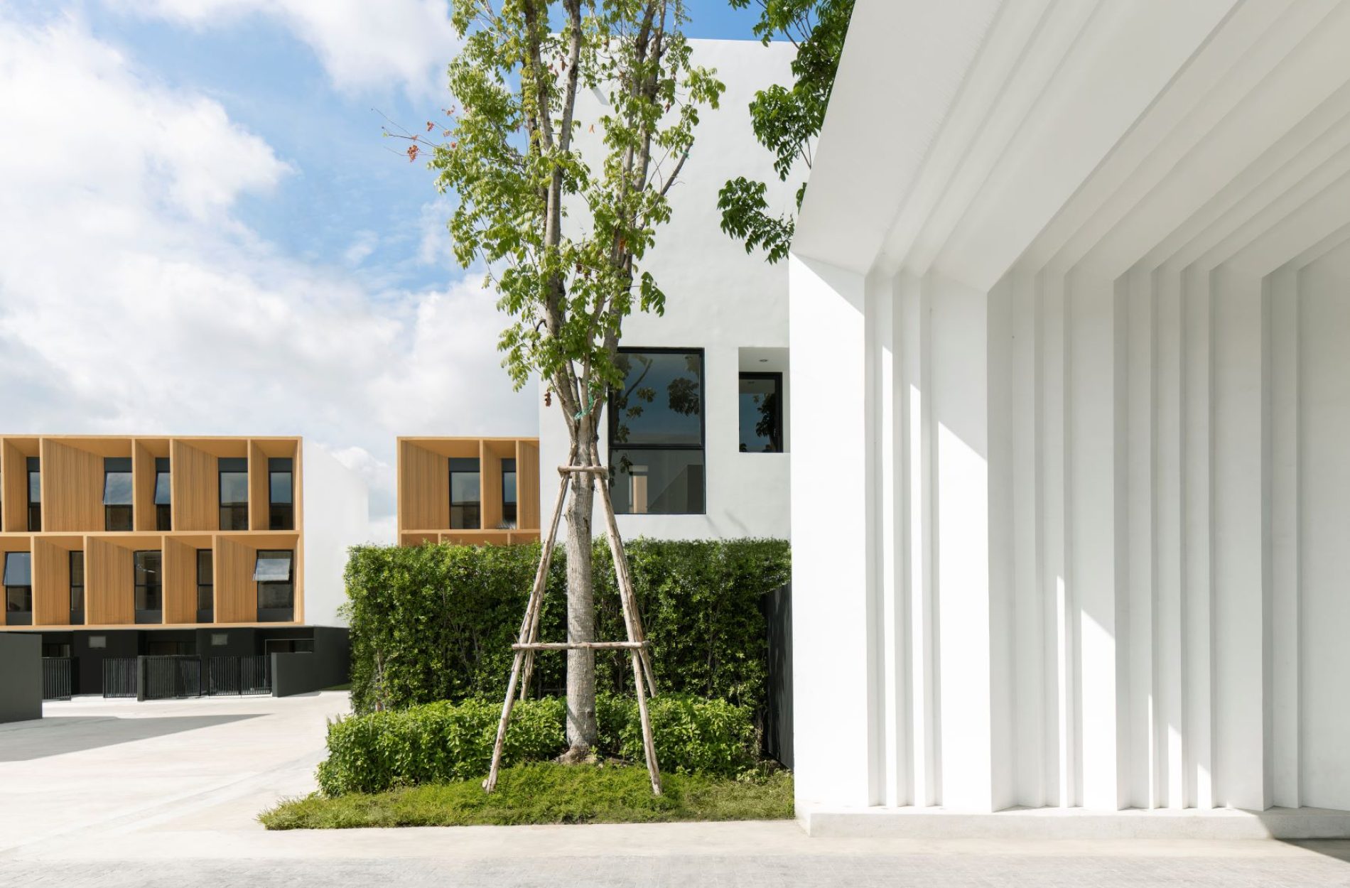 Exterior_020main copy